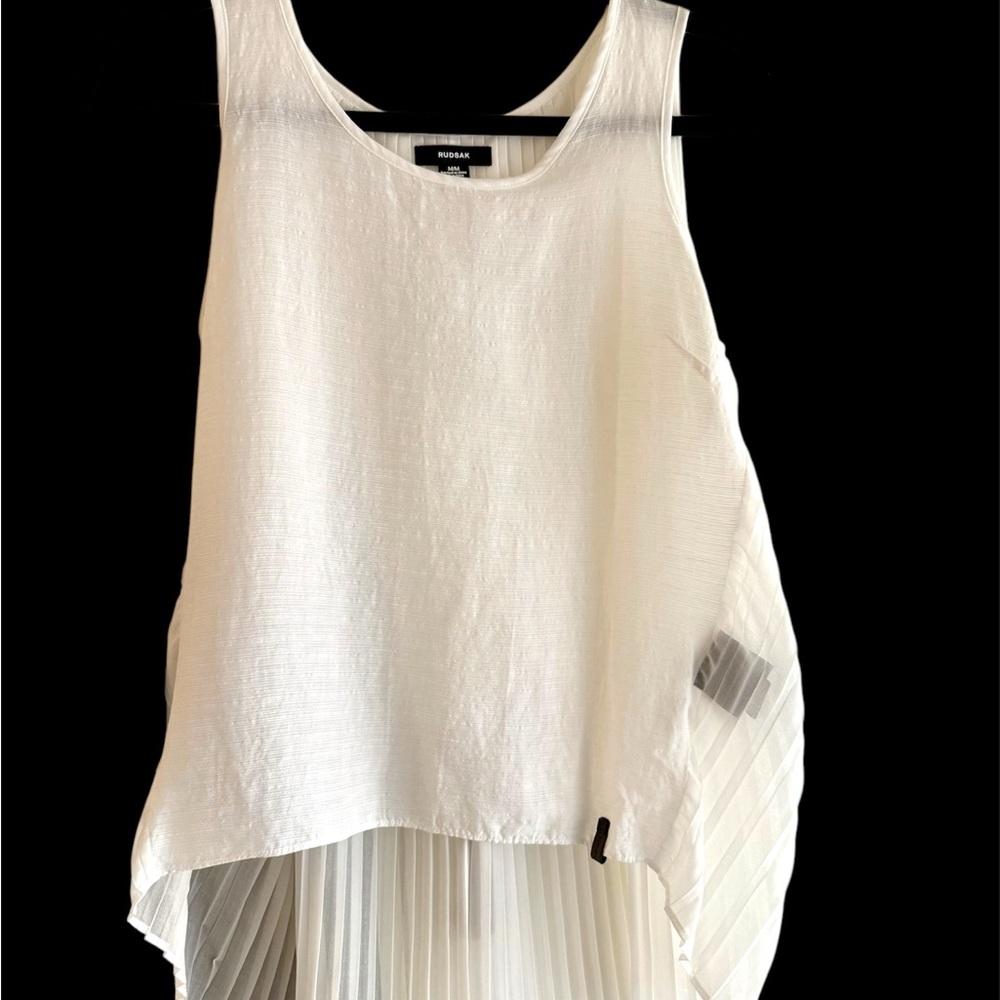 RUDSAK White Asymmetrical Cut Out Tank Top